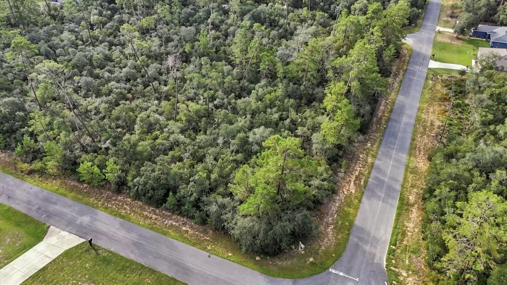 На продажу: $40,000 (0.74 acres)