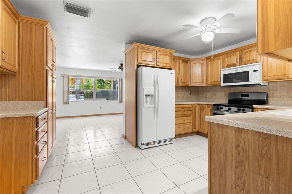 En Venta: $399,900 (3 camas, 2 baños, 1478 Pies cuadrados)