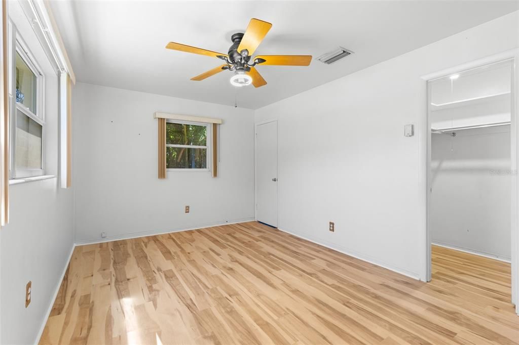 En Venta: $399,900 (3 camas, 2 baños, 1478 Pies cuadrados)