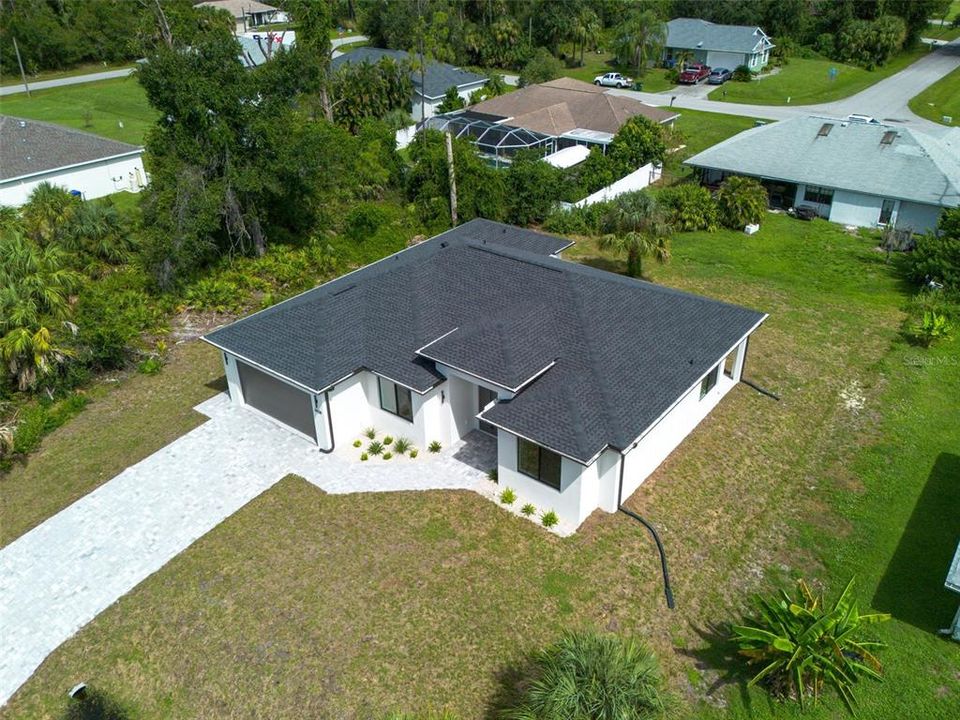 На продажу: $429,900 (4 спален, 2 ванн, 1834 Квадратных фут)