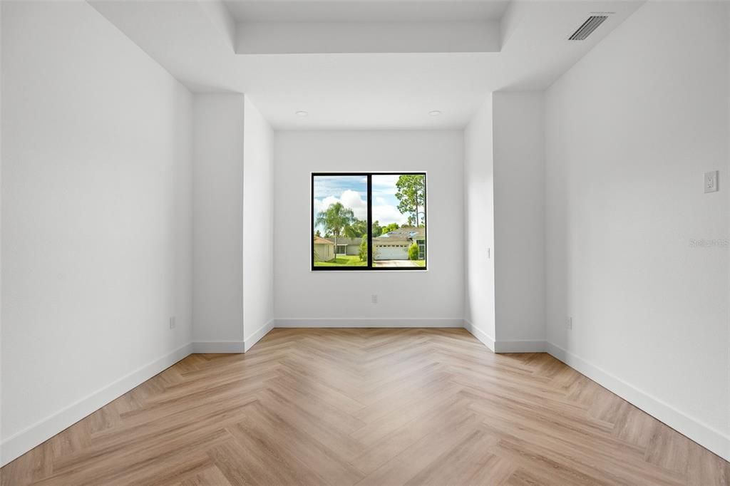 На продажу: $429,900 (4 спален, 2 ванн, 1834 Квадратных фут)