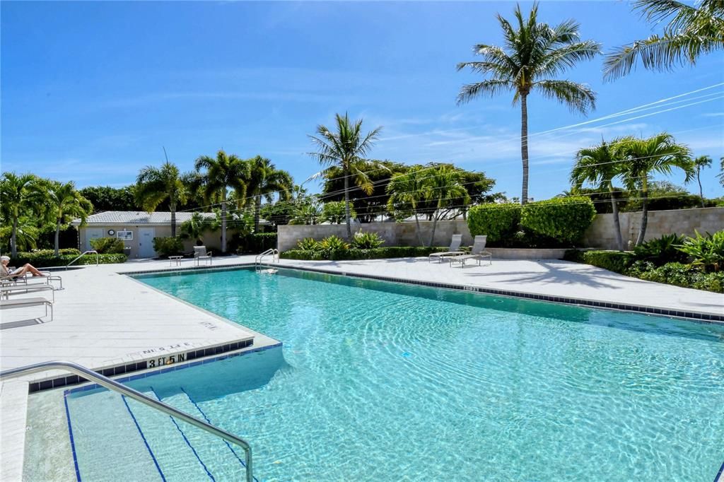 En Venta: $2,675,000 (4 camas, 3 baños, 3102 Pies cuadrados)