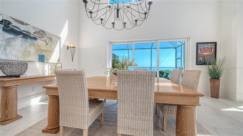 En Venta: $2,675,000 (4 camas, 3 baños, 3102 Pies cuadrados)