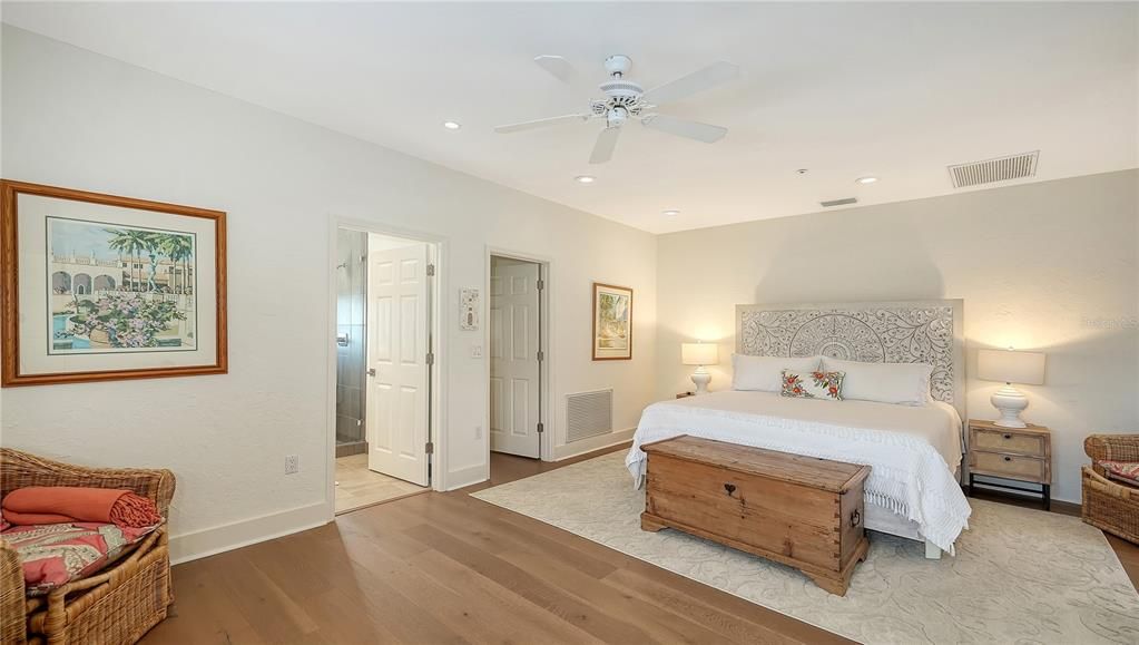 En Venta: $2,675,000 (4 camas, 3 baños, 3102 Pies cuadrados)