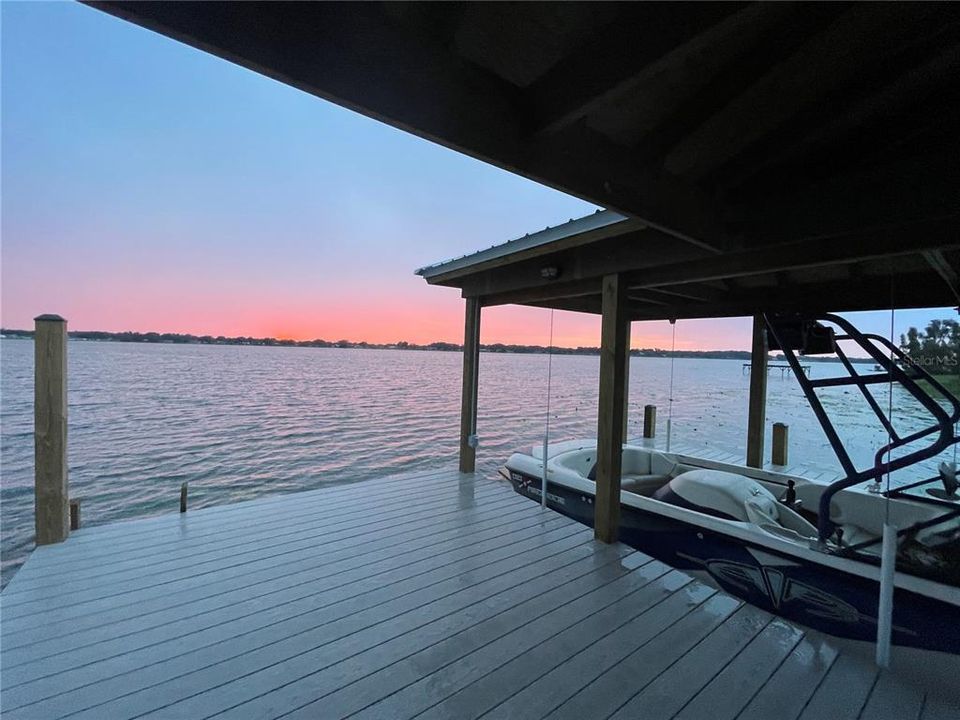 For Rent: $3,250 (4 beds, 2 baths, 3144 Square Feet)