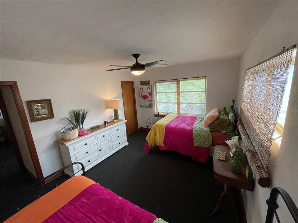 For Rent: $3,250 (4 beds, 2 baths, 3144 Square Feet)