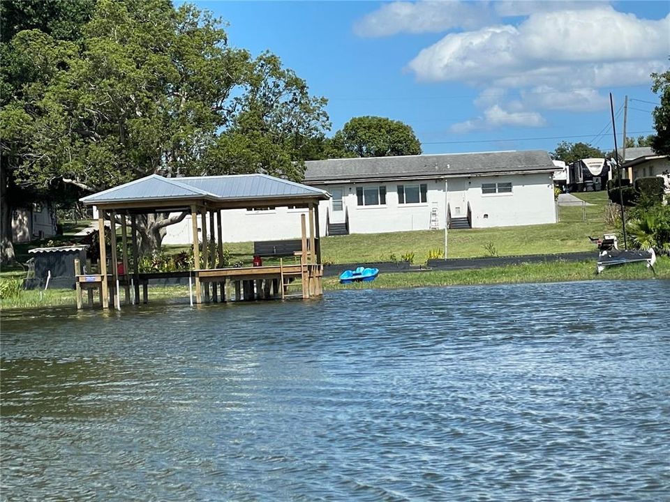 For Rent: $3,250 (4 beds, 2 baths, 3144 Square Feet)