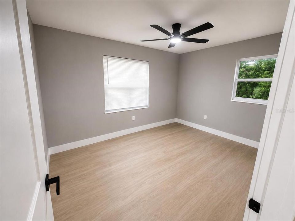 En Venta: $305,000 (3 camas, 2 baños, 1206 Pies cuadrados)