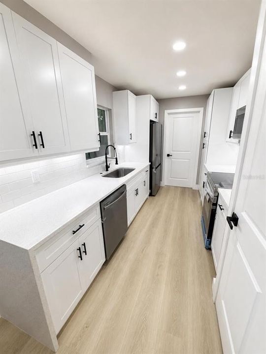 En Venta: $305,000 (3 camas, 2 baños, 1206 Pies cuadrados)