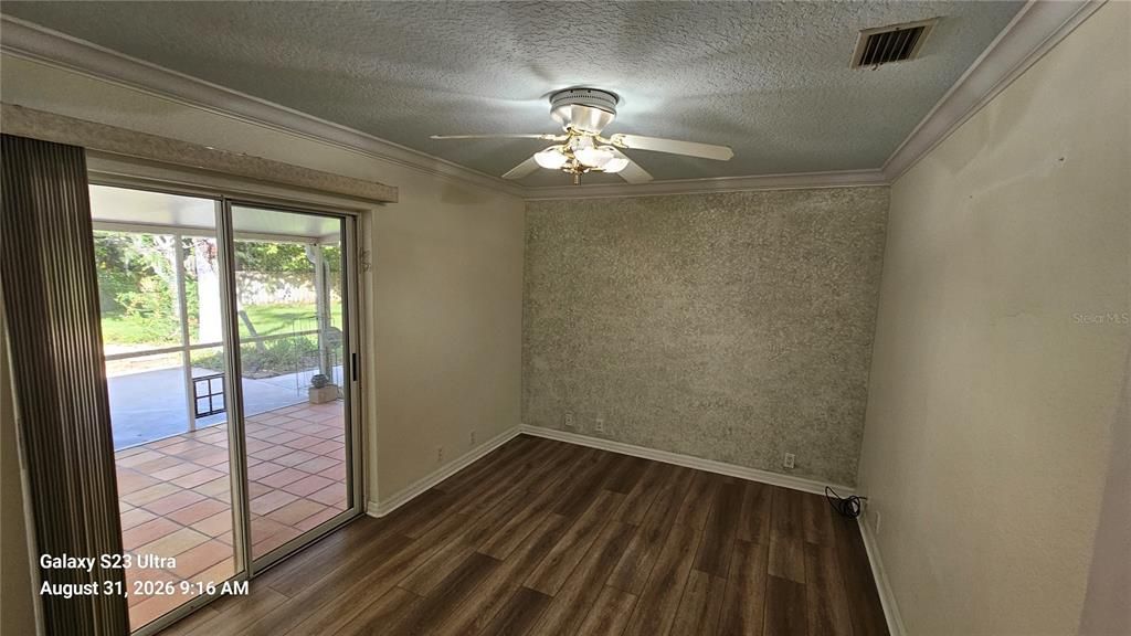 En Renta: $3,000 (4 camas, 2 baños, 1995 Pies cuadrados)
