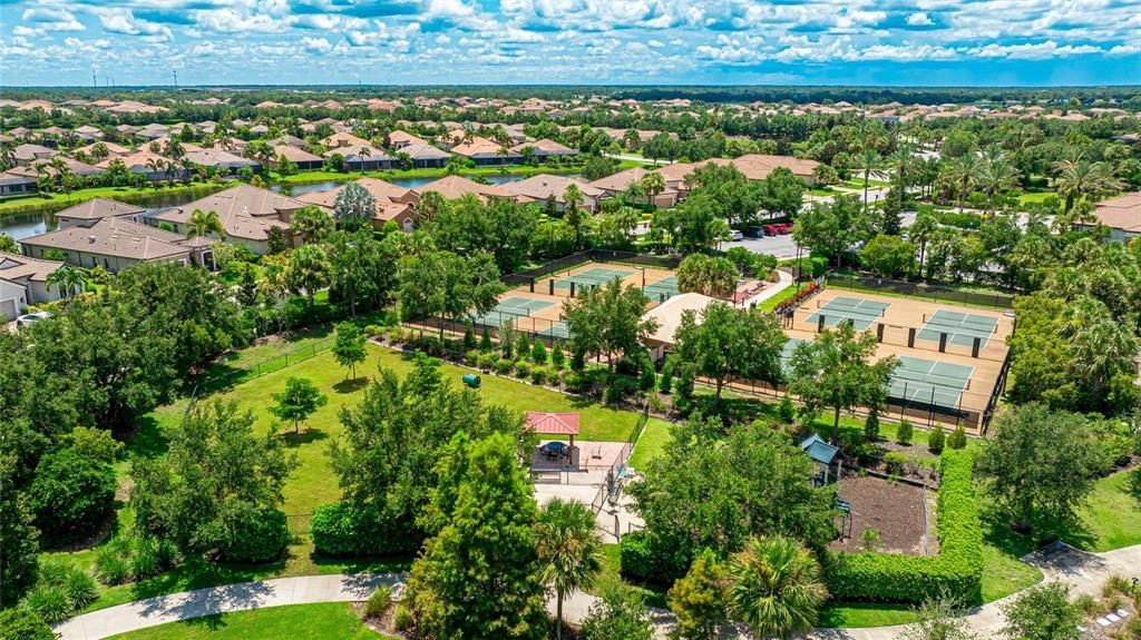 На продажу: $1,995,000 (4 спален, 4 ванн, 3044 Квадратных фут)