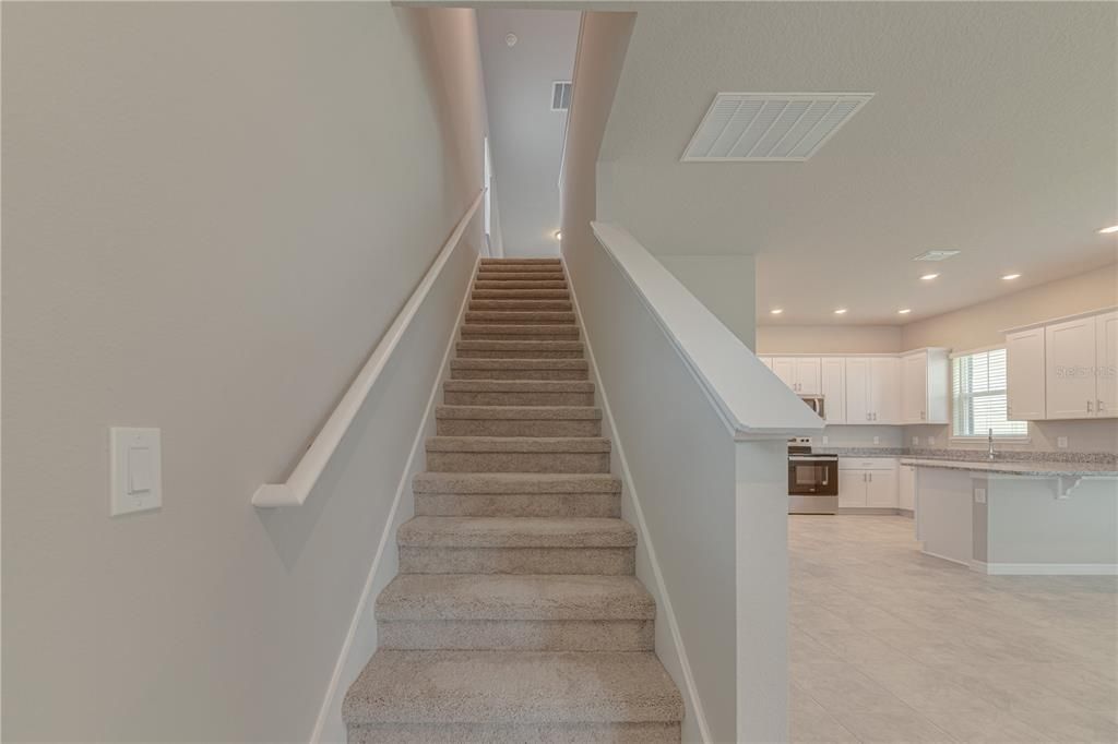 For Sale: $400,000 (3 beds, 2 baths, 1779 Square Feet)