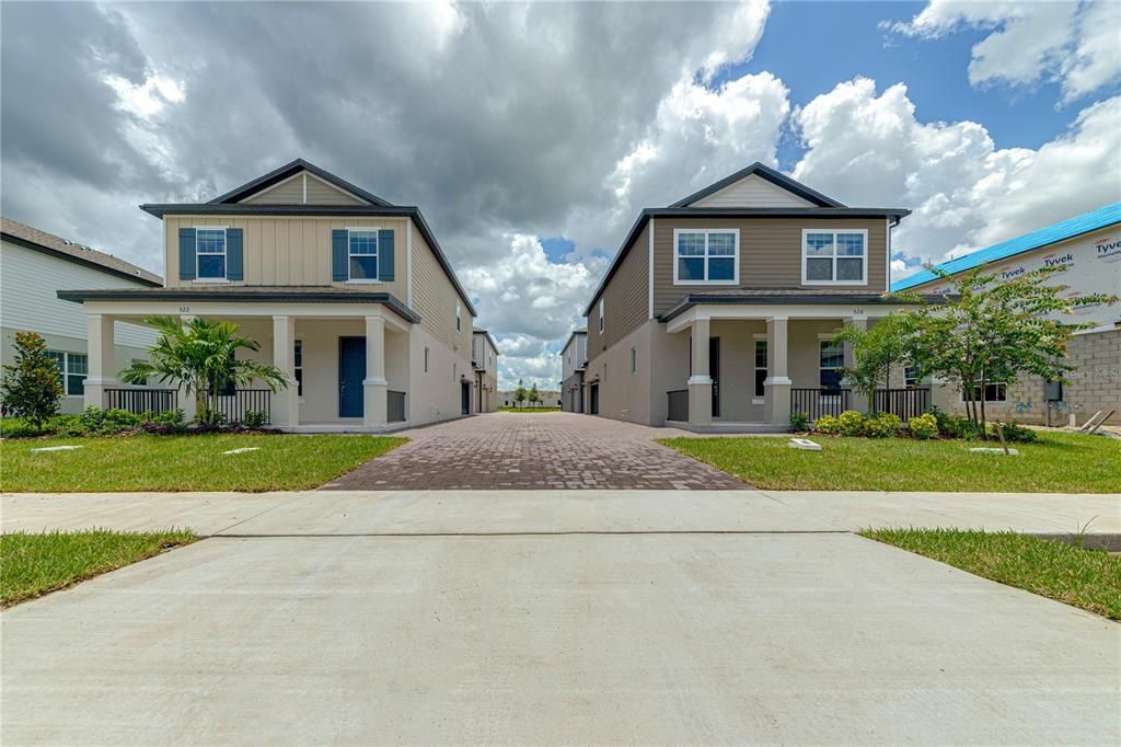 For Sale: $400,000 (3 beds, 2 baths, 1779 Square Feet)