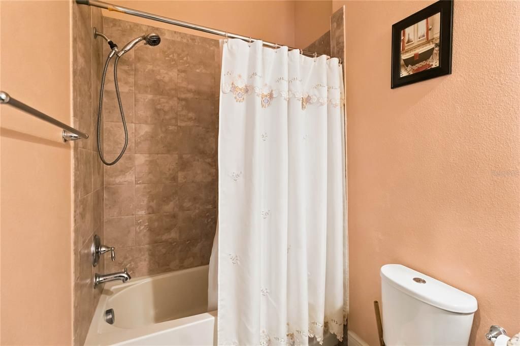 En Venta: $392,900 (3 camas, 2 baños, 1456 Pies cuadrados)