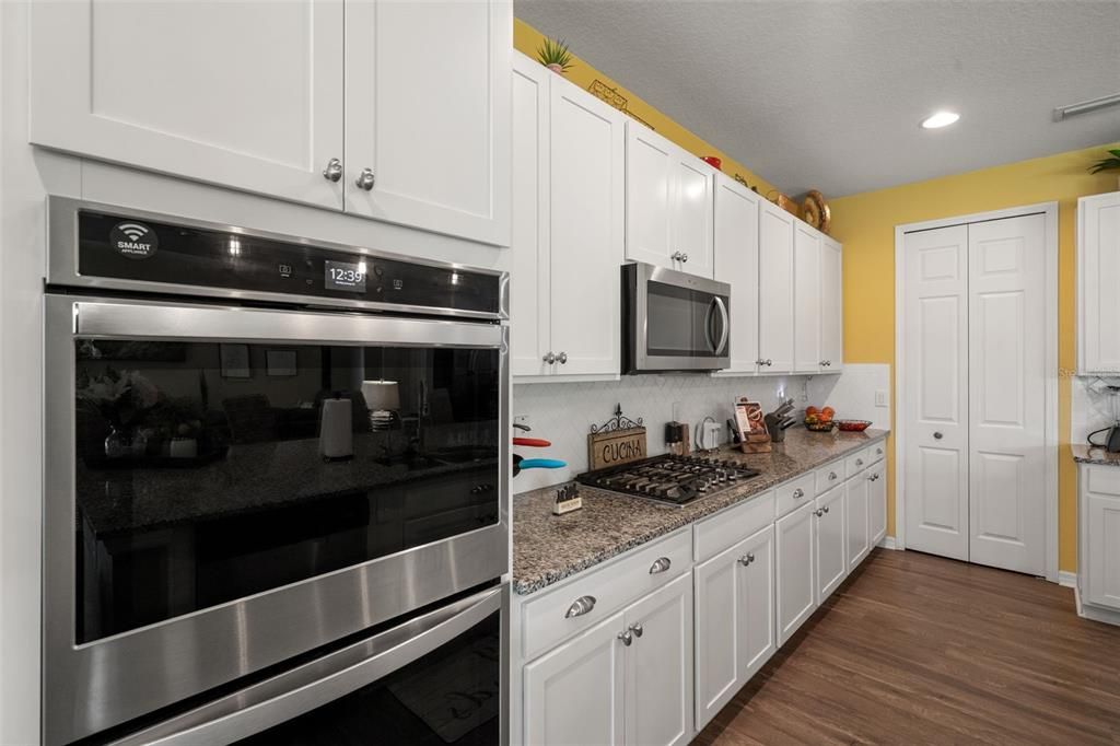 For Sale: $520,000 (4 beds, 3 baths, 2628 Square Feet)
