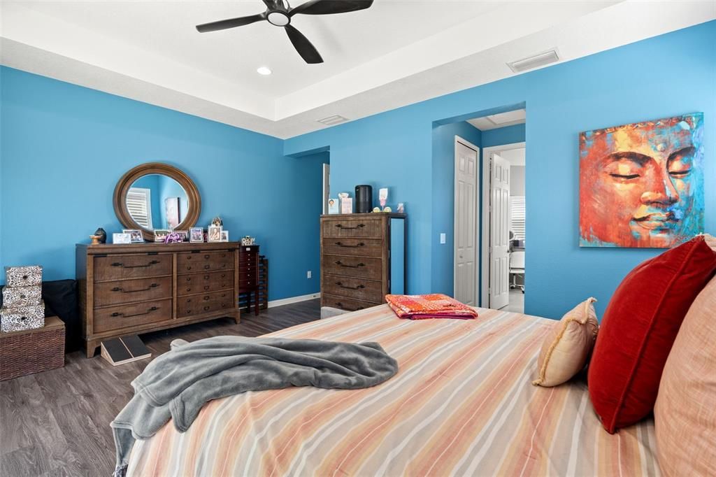 For Sale: $520,000 (4 beds, 3 baths, 2628 Square Feet)