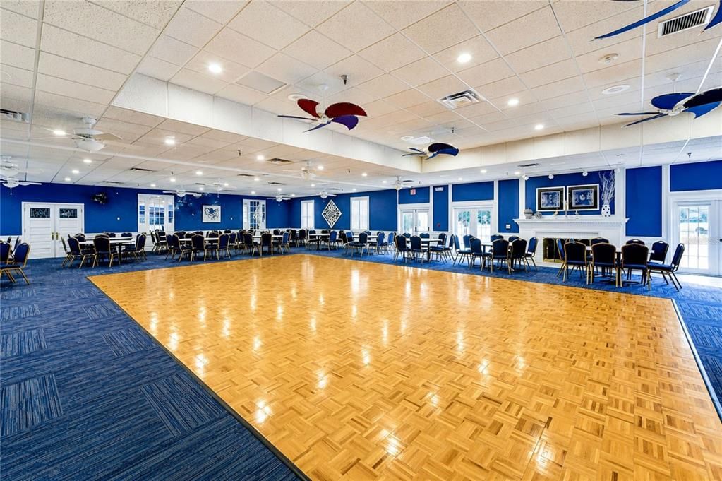 待售: $325,000 (2 贝兹, 2 浴室, 1350 平方英尺)