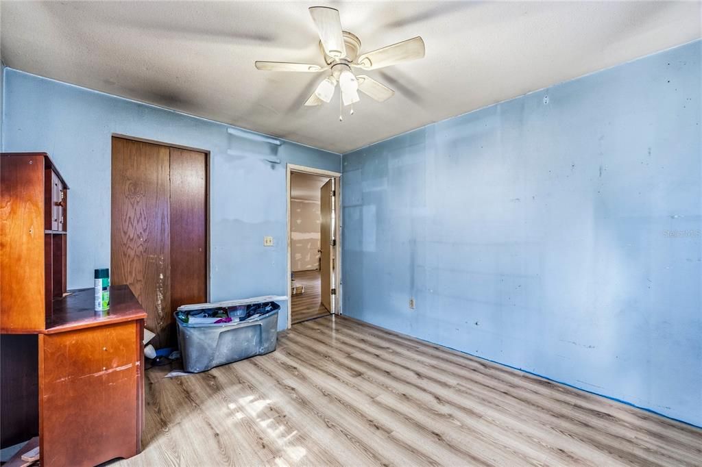 En Venta: $200,000 (5 camas, 1 baños, 1950 Pies cuadrados)