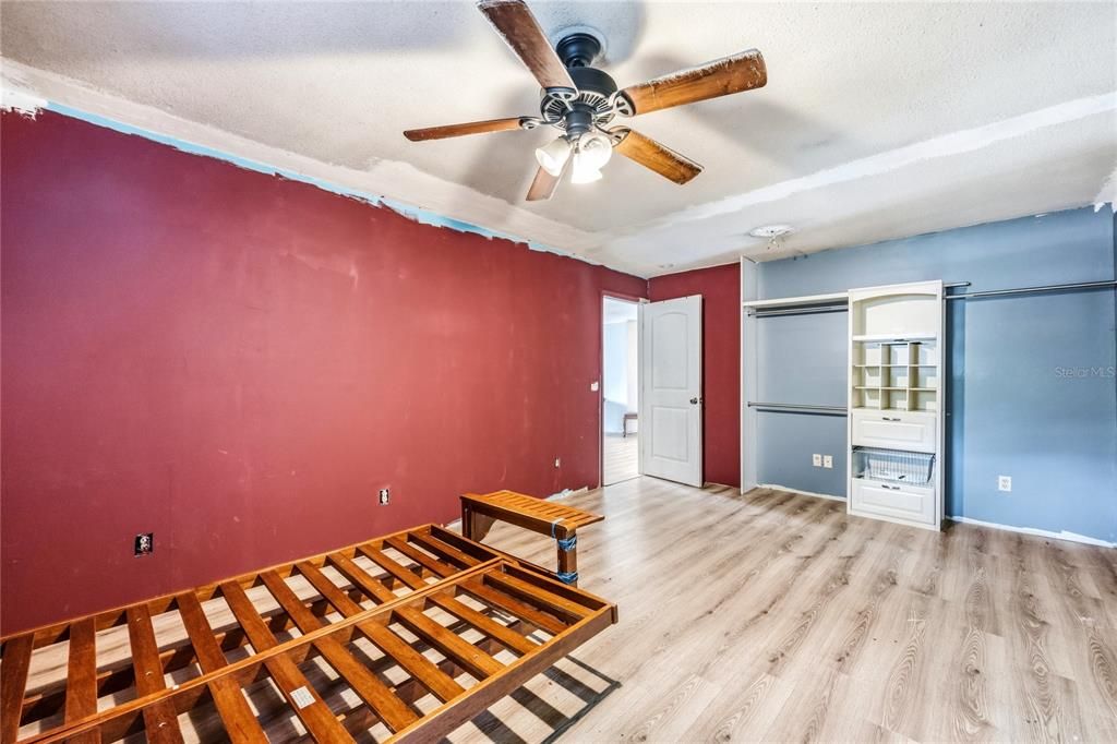 En Venta: $200,000 (5 camas, 1 baños, 1950 Pies cuadrados)