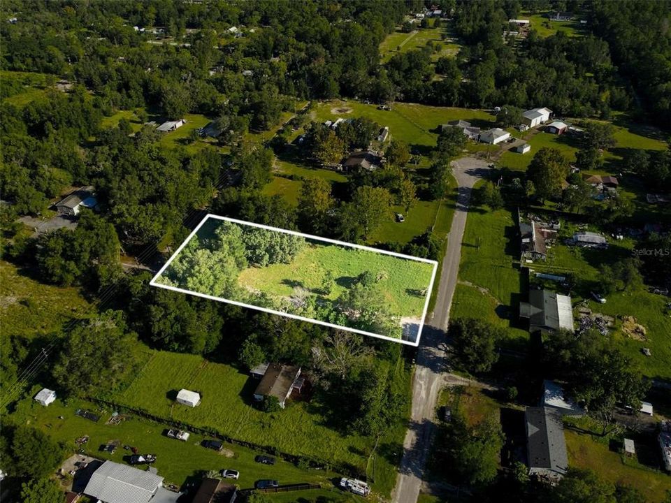 En Venta: $95,000 (1.03 acres)
