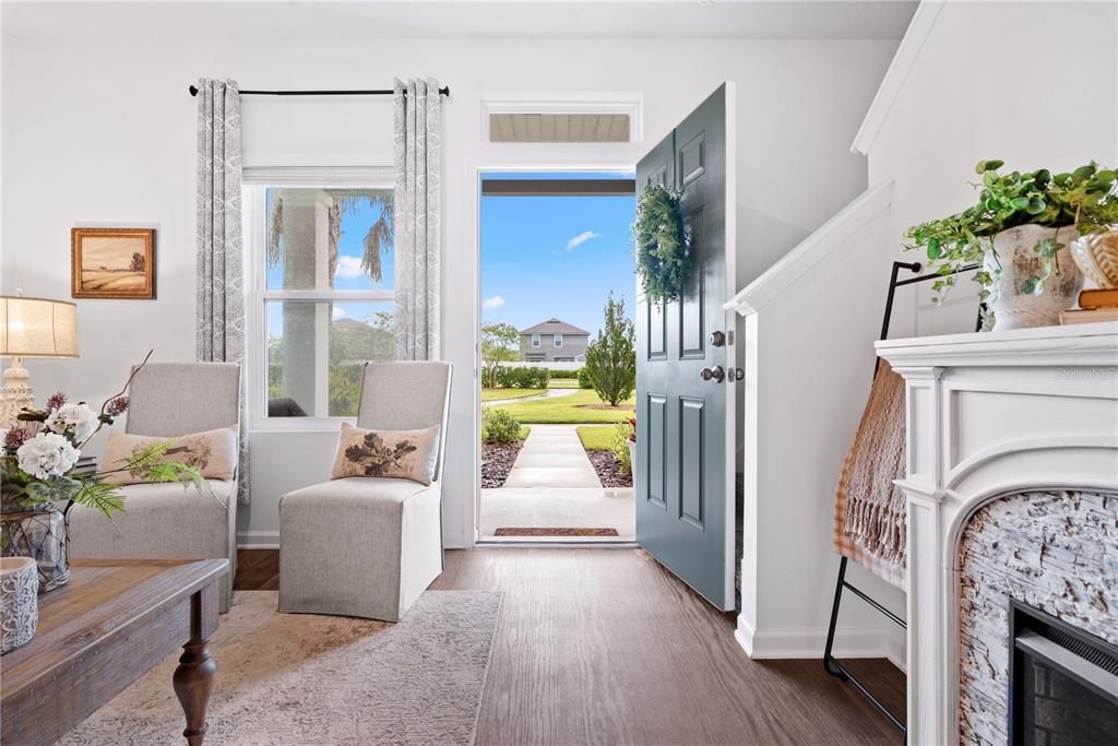 For Sale: $219,900 (2 beds, 2 baths, 1167 Square Feet)
