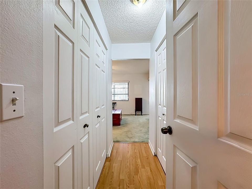 For Sale: $249,900 (2 beds, 2 baths, 1426 Square Feet)
