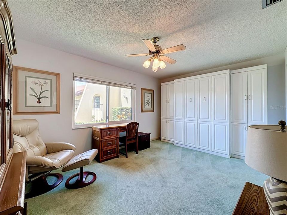 For Sale: $249,900 (2 beds, 2 baths, 1426 Square Feet)