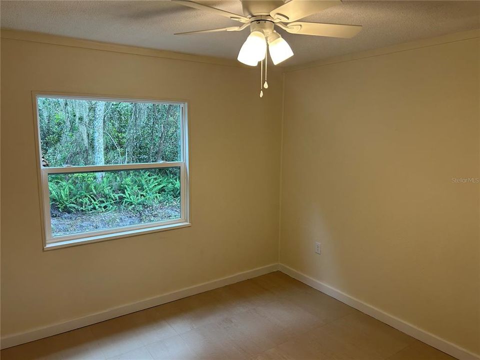 For Rent: $1,850 (2 beds, 1 baths, 1008 Square Feet)