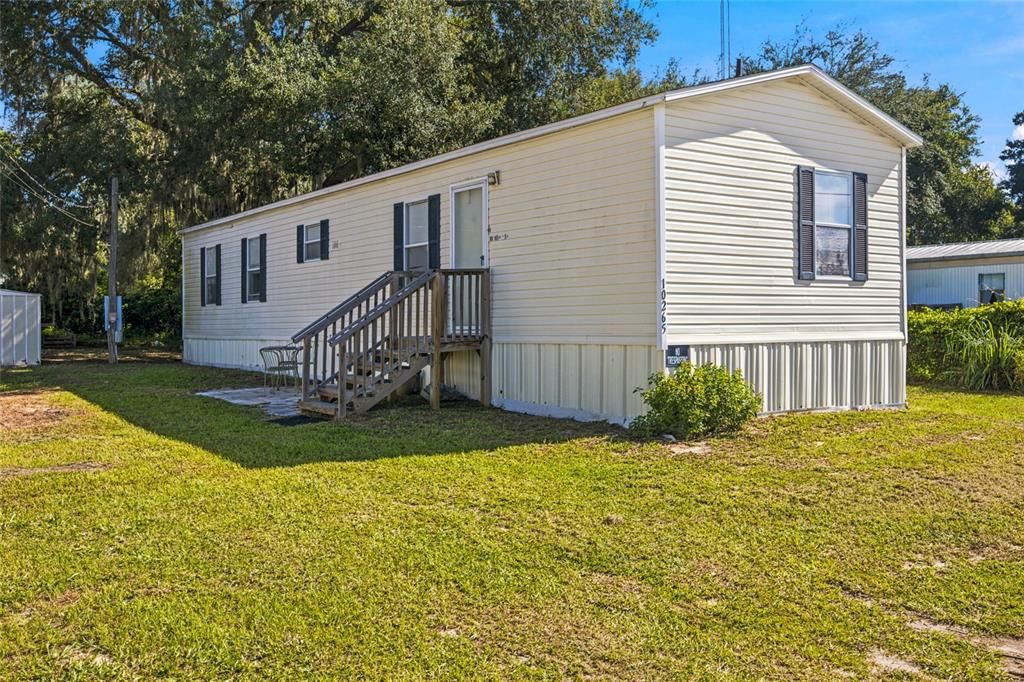 For Sale: $110,000 (2 beds, 2 baths, 840 Square Feet)
