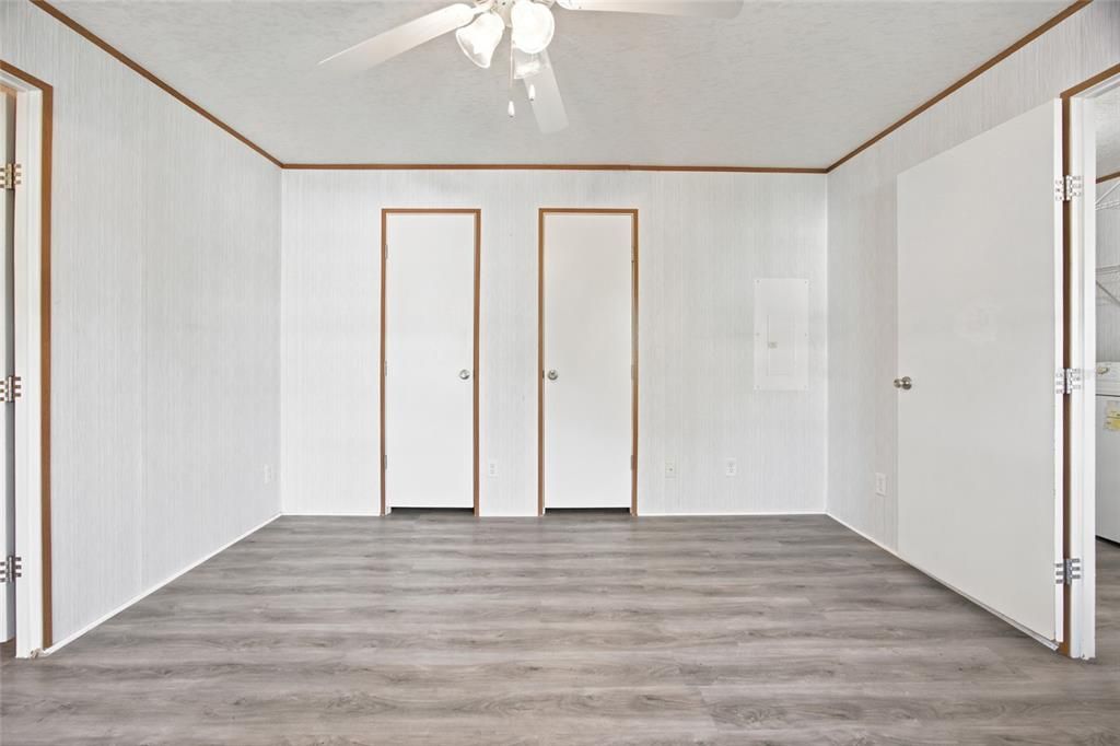 For Sale: $110,000 (2 beds, 2 baths, 840 Square Feet)