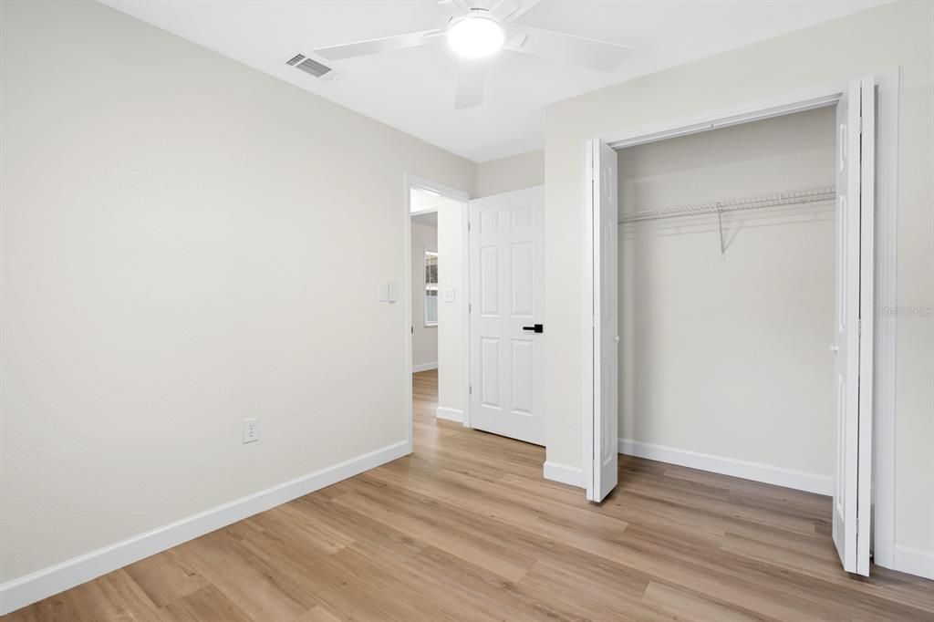 En Venta: $349,900 (3 camas, 2 baños, 1137 Pies cuadrados)