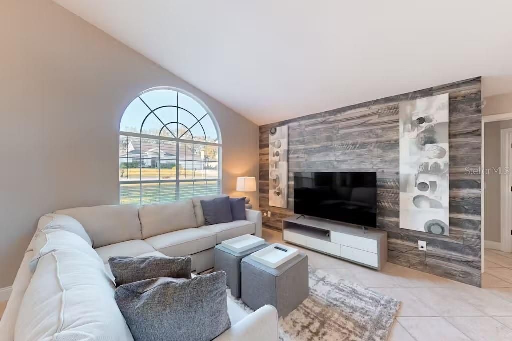 В аренду: $2,950 (3 спален, 2 ванн, 1612 Квадратных фут)
