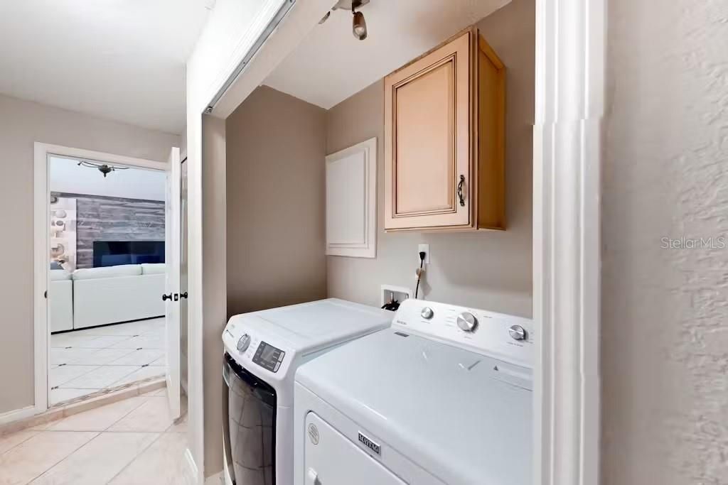 В аренду: $2,950 (3 спален, 2 ванн, 1612 Квадратных фут)
