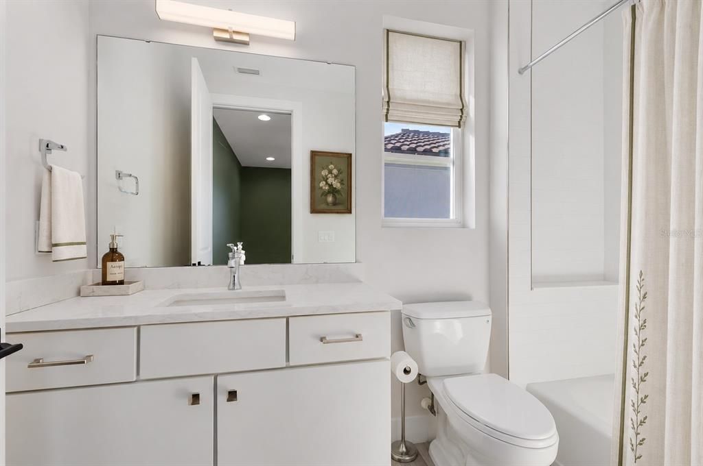 For Sale: $1,045,000 (4 beds, 4 baths, 3372 Square Feet)