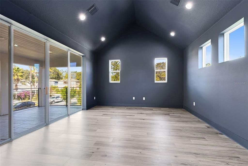 For Sale: $1,045,000 (4 beds, 4 baths, 3372 Square Feet)
