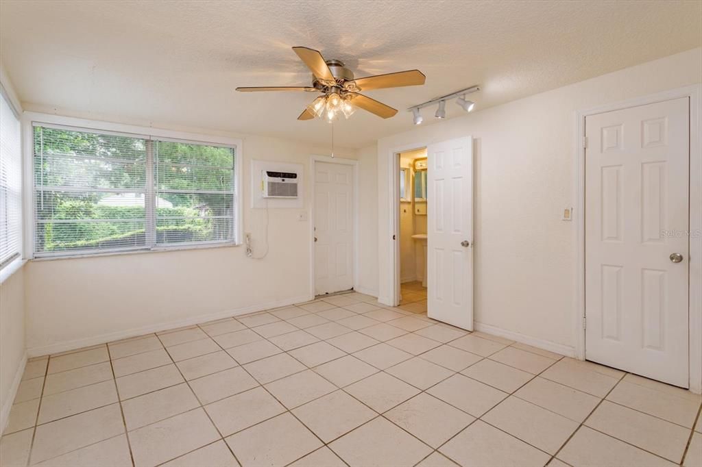 For Sale: $700,000 (4 beds, 3 baths, 2016 Square Feet)