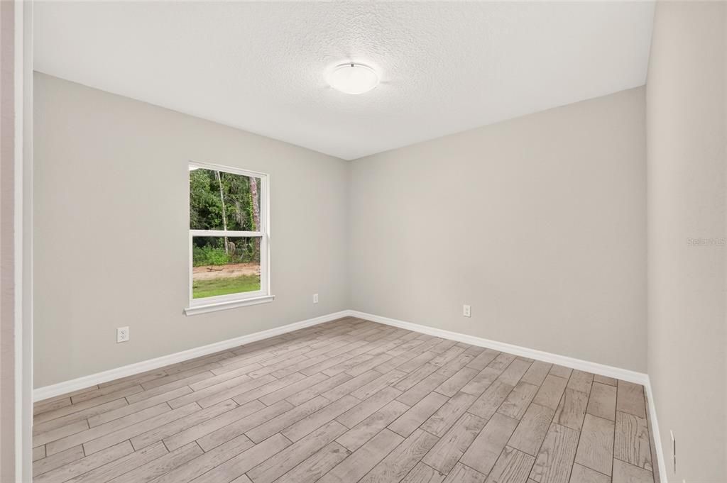 For Sale: $279,000 (3 beds, 2 baths, 1440 Square Feet)