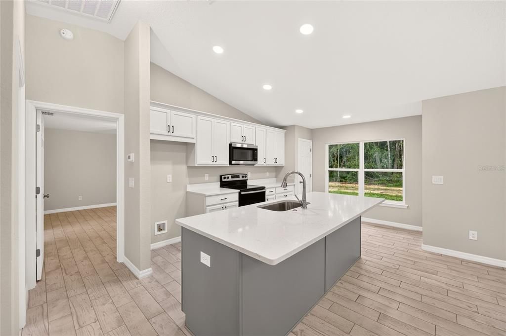 For Sale: $279,000 (3 beds, 2 baths, 1440 Square Feet)