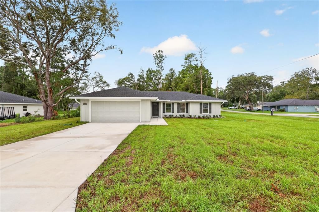 For Sale: $279,000 (3 beds, 2 baths, 1440 Square Feet)
