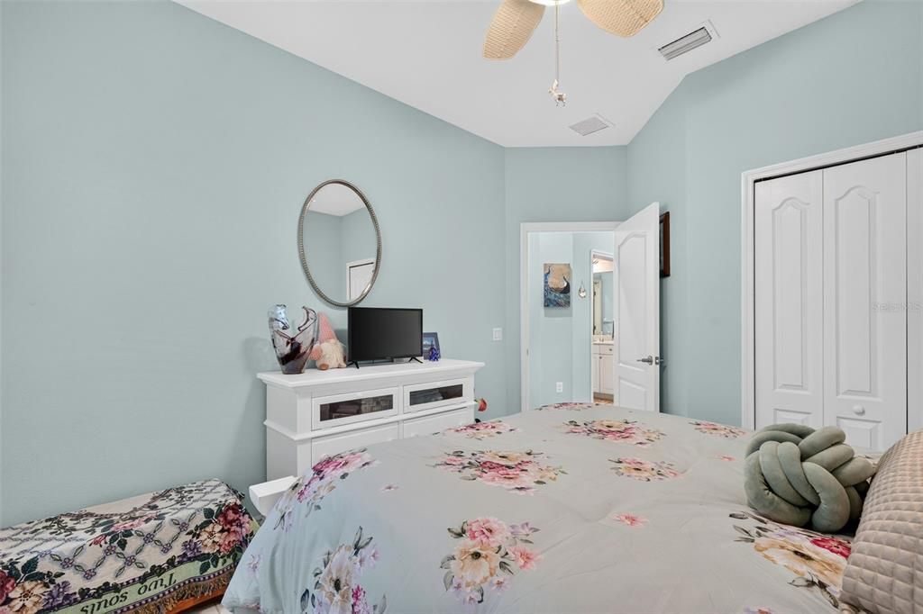 For Sale: $559,900 (3 beds, 2 baths, 1790 Square Feet)