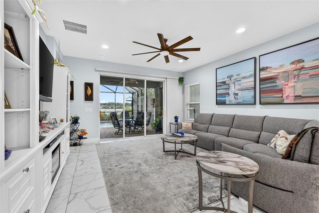For Sale: $559,900 (3 beds, 2 baths, 1790 Square Feet)