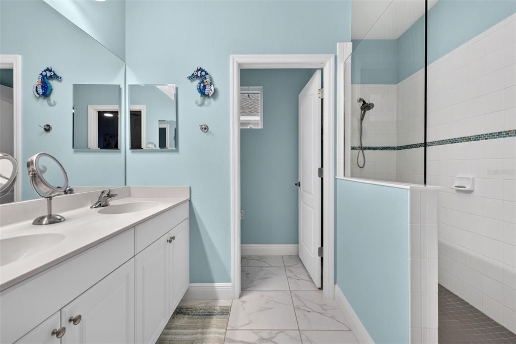 For Sale: $559,900 (3 beds, 2 baths, 1790 Square Feet)