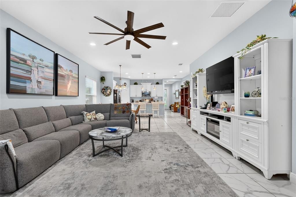 For Sale: $559,900 (3 beds, 2 baths, 1790 Square Feet)