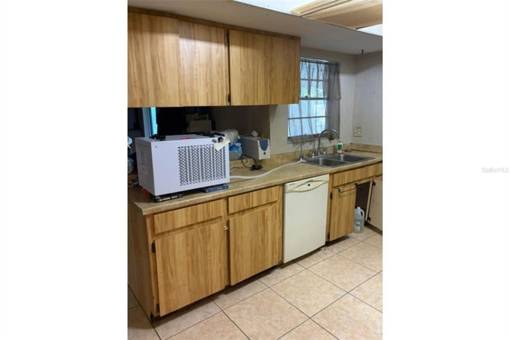 Activo con contrato: $279,999 (3 camas, 2 baños, 1492 Pies cuadrados)