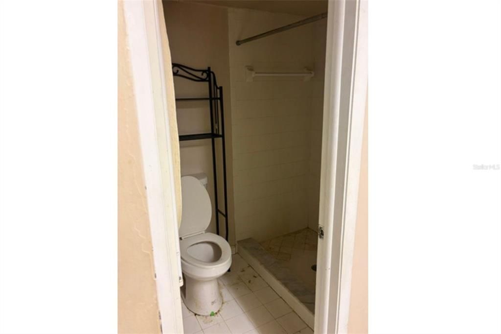 Activo con contrato: $279,999 (3 camas, 2 baños, 1492 Pies cuadrados)