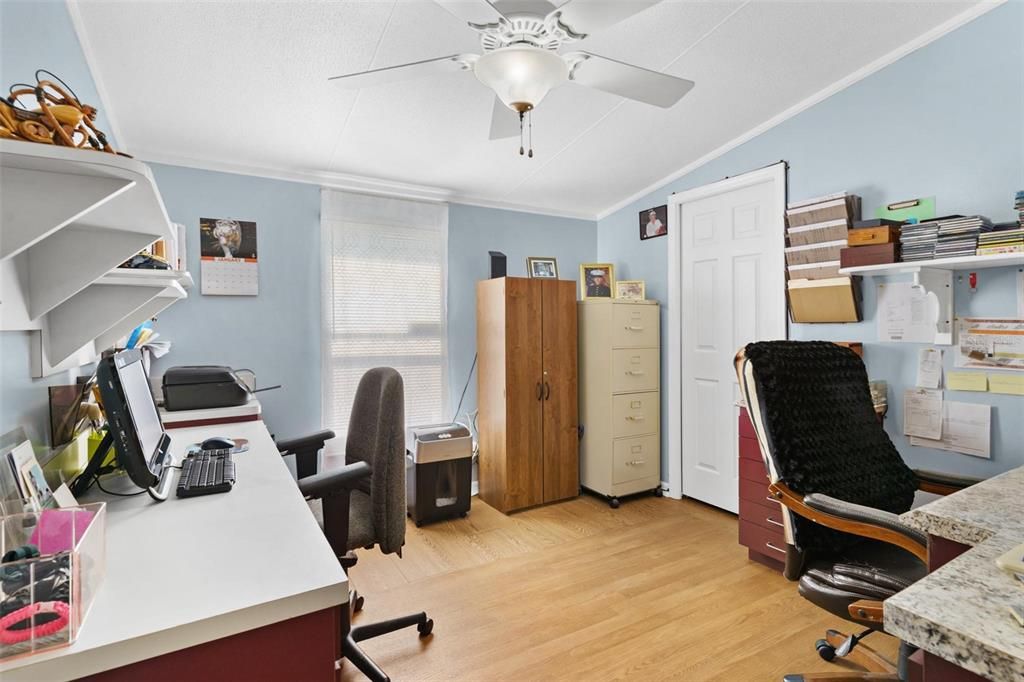 For Sale: $270,000 (3 beds, 2 baths, 1248 Square Feet)