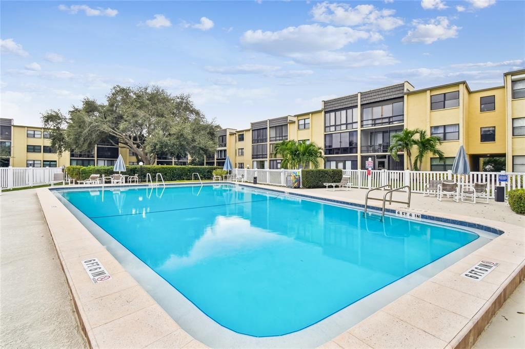 For Sale: $257,500 (2 beds, 2 baths, 1080 Square Feet)