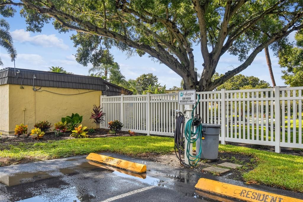 For Sale: $257,500 (2 beds, 2 baths, 1080 Square Feet)