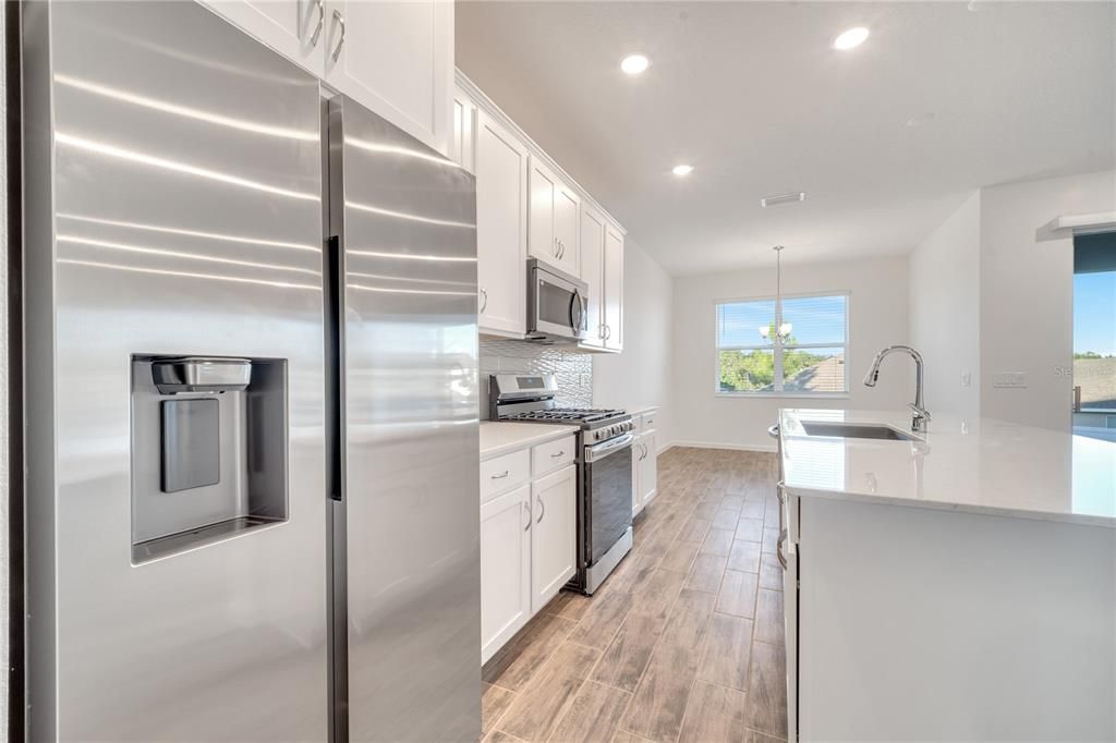 For Rent: $2,500 (3 beds, 2 baths, 1538 Square Feet)