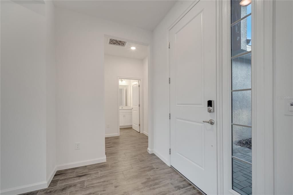 For Rent: $2,500 (3 beds, 2 baths, 1538 Square Feet)
